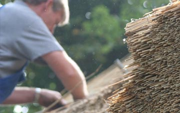 professional Woodton thatchers